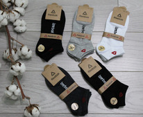 REEBOK ����� ������� �������� ���� (10���)