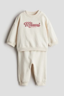 hm Zweiteiler mit Textmotiv