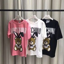 �������� Moschino