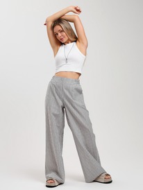 �����  ����� ������ ����-2 �-047 �����