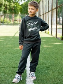 Youlala  8494320101 8494320101