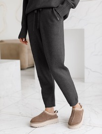 �����  ����� �� ����� � ���������