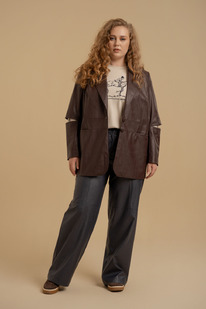 ����� Deesses 4336