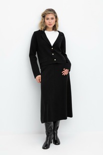 27.03  Very Neat ���� ��� �� 737/�/������