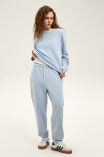 27.03  Very Neat ����� ��� ��� 4097/������� �������