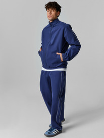 22.03  Mark Formelle ��������� ������� 121975 121975 �������� 1050