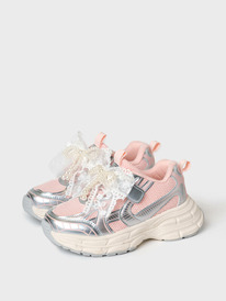 12.04  PlayToday ����������� ��� ������� 12622779