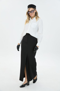 ������ LM � 1370157