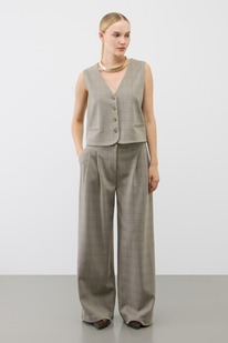 06.04  Very Neat ����� ��� ��� 4160/��������,������ ����