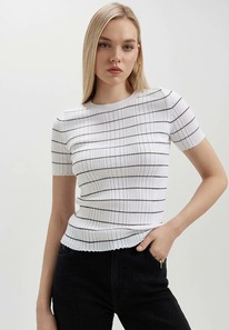 21.04 CONTE ELEGANT �������� CONTE LDK2358 ������� ������� 23�-58�� white-black