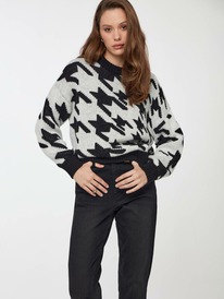 21.04 CONTE ELEGANT ������� �������� CONTE LDK 307 Oversize-������� c ����������