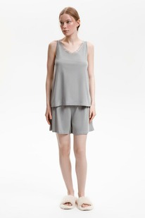 02.05  Very Neat ������ ��� � 20152/��������