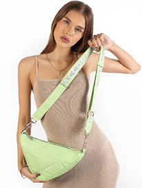 15.06 LACCOMA ����� �����-�826-������ ��� ���� ������