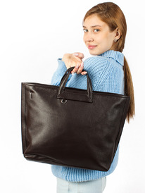22.06 LACCOMA ����� ��8561-���������� ����������� ����