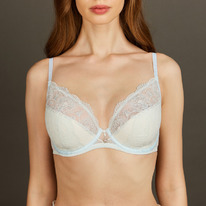 11.07 Alisee ����������� Mon amour 770241 ������ ������